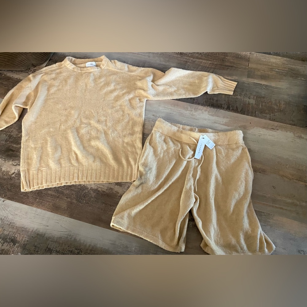Topman mens beige Knitwear shorts(L) and sweater(S)